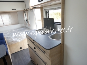 Caravelair - Alba 496 6 places avec Auvent ou store + 3 packs
