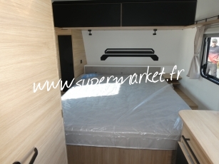 Caravelair - Sport line 480 Lit central avec AUVENT OU STORE