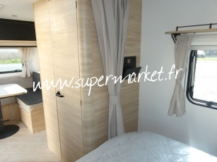 Caravelair - Sport line 480 Lit central avec AUVENT OU STORE
