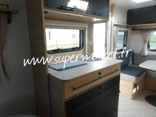 Caravelair - Sport line 480 Lit central avec AUVENT OU STORE