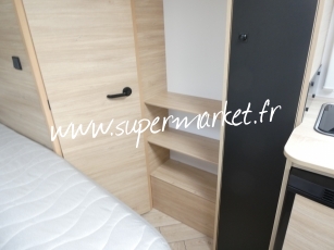 Caravelair - Sport line 420 Lit a  la francaise avec store ou auvent