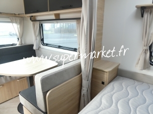 Caravelair - Sport line 420 Lit a  la francaise avec store ou auvent